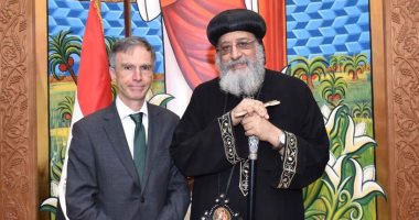 البابا تواضروس يستقبل وزير شؤون الشرق الأوسط وشمال إفريقيا البريطانى