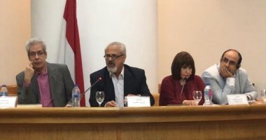 شربل داغر: قصيدة النثر بها إرث عروضى ونفرت من شعر أنسى الحاج