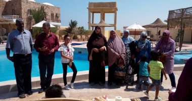 صور.. صحة البحر الأحمر تنظم رحلة ترفيهية لمرضى الفشل الكلوى بالقصير