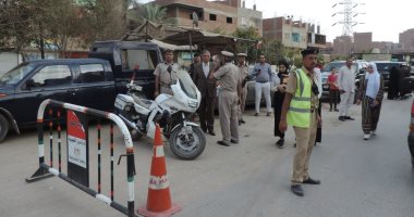 صور.. أمن القليوبية يشن حملات مرور ومرافق بمدينة الخانكة