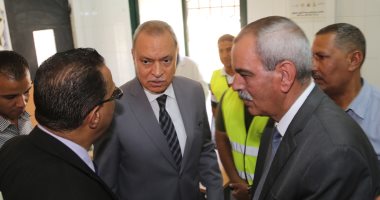 محافظ قنا: الكشف على 500 مواطن ضمن قافلة طبية بفرشوط