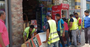 صور.. جهاز 6 أكتوبر يشُن حملة لإزالة التعديات والإشغالات أمام المحال التجارية