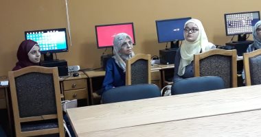 دورات وبرمجة وتكنولوجيا معلومات بمركز تنمية الموارد البشرية بجامعة القناة