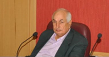 وفاة المستشار محمد عزت عجوة محافظ كفر الشيخ الأسبق عن عمر يناهز 77 عاما