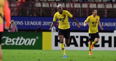 جوانجزو الصينى يتأهل لمواجهة أوراوا بنصف نهائى دوري أبطال آسيا..فيديو