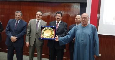 محافظ القليوبية: جامعة بنها شريك أساسى وبيت خبرة للمشروعات بالقرى والمدن