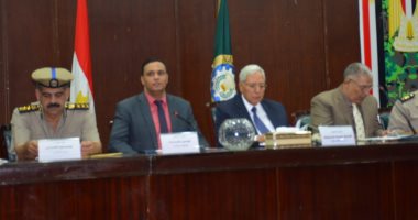 محافظ الدقهلية خلال قرعة ترخيص سيارات ميكروباص: الكل سواء ولا محاباة لأحد