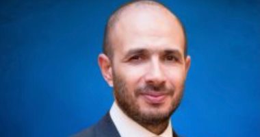 السفير البريطانى بمصر يزور جامعة مصر فى إطار التعاون مع كليات التجارة بلندن