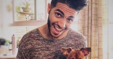 مينا مسعود يشارك فى تحدى اجتماعى جديد على فيس بوك.. و"روش" على انستجرام
