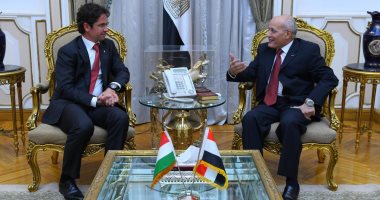"العصار" يبحث مع رئيس الهيئة المجرية لدعم الصادرات تعزيز التعاون المشترك