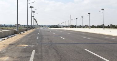 فى طريقه لبورسعيد.. رئيس الوزراء يتفقد محور 30 يونيو استعدادا لافتتاحه 