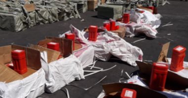 إحباط تهريب 16 طن ألعاب نارية وأقلام ليزر ورادع شخصى عبر ميناء الإسكندرية