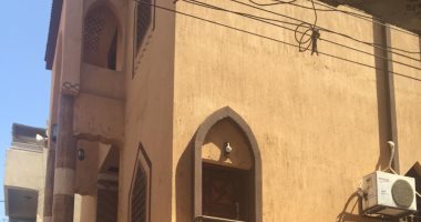 أهالى السراحنة بالشرقية يشكون من إغلاق المسجد الوحيد بالحى