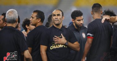 سوبر كورة.. شاهد كيف احتفل سيد عبد الحفيظ بهدف الأهلى القاتل أمام بيراميدز