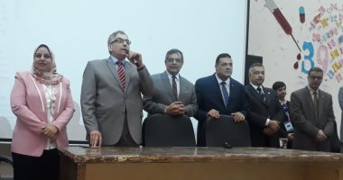 طب بنها تحتفل "باليوم التعريفي" للطلاب الجدد