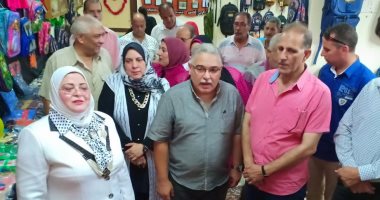 تعليم كفر الشيخ توفر ملابس للطلاب بمعرض بإدارة دسوق التعليمية مجاناً