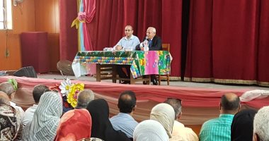 صور.. محافظ بورسعيد: التعليم الموازى أدى لضياع القيم الأصيلة فى المجتمع