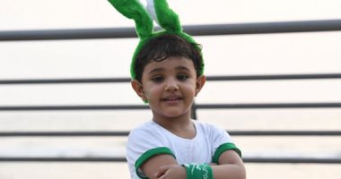 صور.. شوارع وميادين محافظة جدة تكتسى باللون الأخضر ابتهاجاً باليوم الوطنى