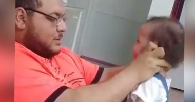 تفاصيل هوية الشاب معذب الطفلة بالسعودية.. ونيابة المملكة تأمر بضبطه