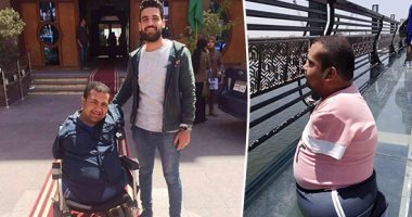 "رضا يضرب المثل فى الرضا".. ابن المنوفية ولد بلا أطراف وصمم على استكمال تعليمه بكلية الآداب.. الشاب: واجهت صعوبات عديدة.. والسائقون يرفضون استقلالى السيارات لوجود كرسى متحرك معى.. صور 