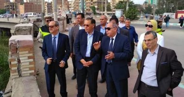 محافظ الشرقية: خطة لتغطية كوبرى جامعة الزقازيق أعلى بحر مويس