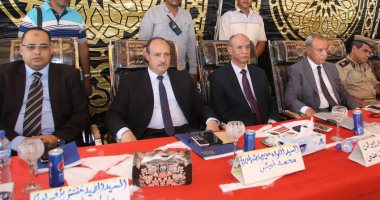 محافظ قنا :إنهاء 122 خصومة ثأرية خلال 5 سنوات