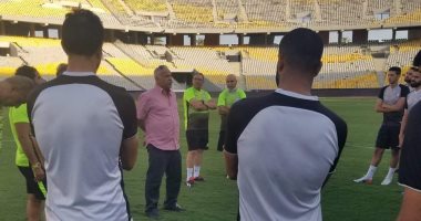 فرج عامر: لا أتوقع خيراً من مامادو كيتا حكم مباراة مازيمبي والزمالك