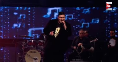 "بافو" يخطف الأضواء بميكس غربى وشرقى ببرنامج سهرانين مع أمير كرارة