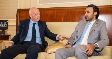 رئيس الاتحاد العربى يلتقى إنفانتينو قبل حفل The Best