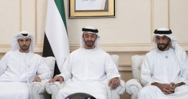 محمد بن زايد يطمئن على استعدادات المنصوري والنيادي لرحلتهما إلى الفضاء