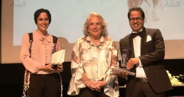 فيديو.. عرض فيلم تسجيلى للكاتب محمد حسنين هيكل فى حفل توزيع جوائز الصحافة العربية