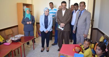 نائب محافظ البحر الأحمر تتفقد مدارس الغردقة.. صور