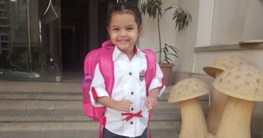 فى أول يوم دراسة.. محمد يشارك بصورة ابنته "لارا" فى kg1