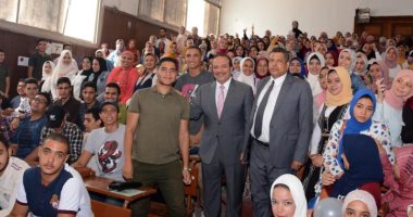 رئيس جامعة طنطا يتابع أعمال الإنشاءات بمستشفى جراحات الكلى الجديد