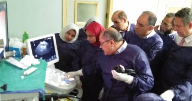 بدء تشغيل جهاز المنظار بالموجات الصوتية بمعهد الكبد القومى بجامعة المنوفية