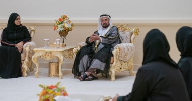 حاكم الشارقة يستقبل أعضاء مجلس إدارة اتحاد كتاب وأدباء الإمارات