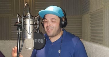 تاكى عضو MTM يضع لمساته النهائية على ألبوم الفريق