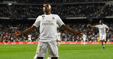 ريال مدريد ضد اوساسونا.. شباب الملكي يقودون الريال لصدارة الليجا