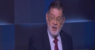 ثروت الخرباوي يؤكد تواصل المقاول الهارب محمد على مع زعيم تنظيم الإخوان