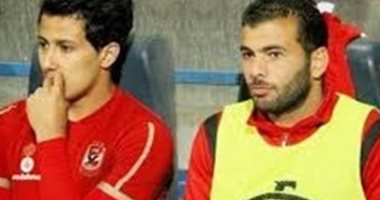 كواليس غرفة الملابس .. عماد متعب يدخل فى مشادة مع جاريدو بعد وداع دورى الأبطال