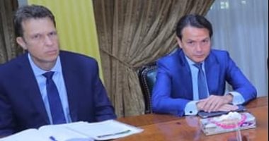 النقل تبحث مع بومبارديه العالمية التعاون فى مجال السكك الحديدية