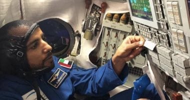 شاهد.. مراحل هبوط هزاع المنصورى من محطة الفضاء الدولية