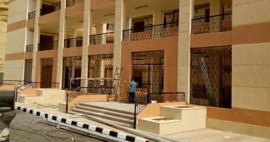 بناء 133 محل بطريق السخنة لنقل ورش صقر قريش.. صور