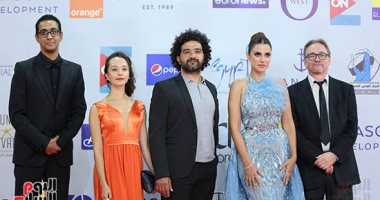 بدء حفل ختام مهرجان الجونة السينمائى بأغنية "حبيبى يا ليل"