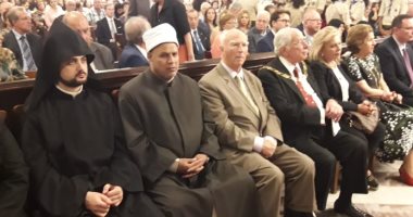 نائب رئيس جامعة الأزهر يشارك فى افتتاح كنيسة القديسين.. صور