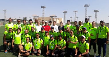 صور .. وفد الجبلاية يلتقى بمدربى الرخصة "C" 