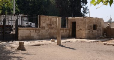 الآثار تشون القطع الأثرية لموقع خانقاة فرج بن برقوق بـ "قرافة"المماليك..صور
