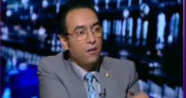 خبير أمن معلومات: لابد من تدريس استخدام السوشيال ميديا فى المناهج