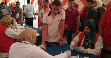 فحص 27 ألف طالب للكشف عن فيروس سى وتطعيم مليون ضد البلهارسيا فى الشرقية