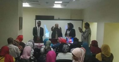 "ثقافة الاسكندرية" تقدم محاضرات توعوية لتجاوز المشاكل الأسرية 